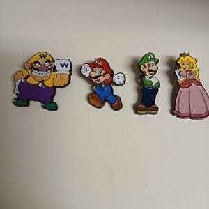 Nintendo Enamel Pins! Mario, Wario, Princess Peach, Luigi